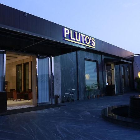 Plutos Hotel New Delhi Eksteriør billede