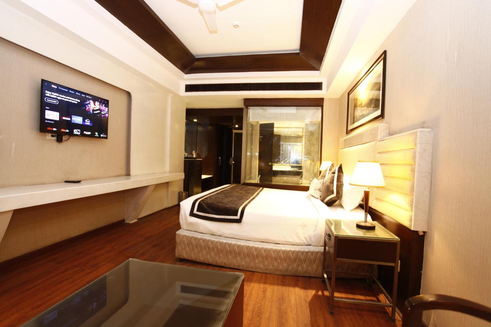 Plutos Hotel New Delhi Eksteriør billede